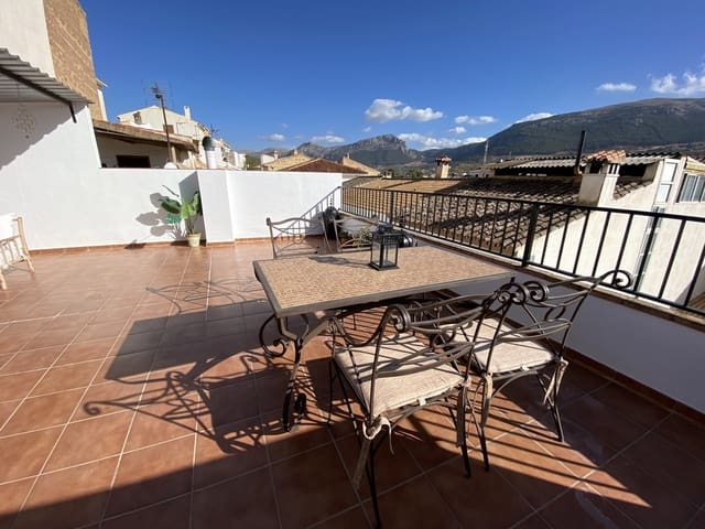 3 quarto Casa em Banda para venda em Villanueva del Trabuco com garagem - 109 000 € (Ref: 9674847)