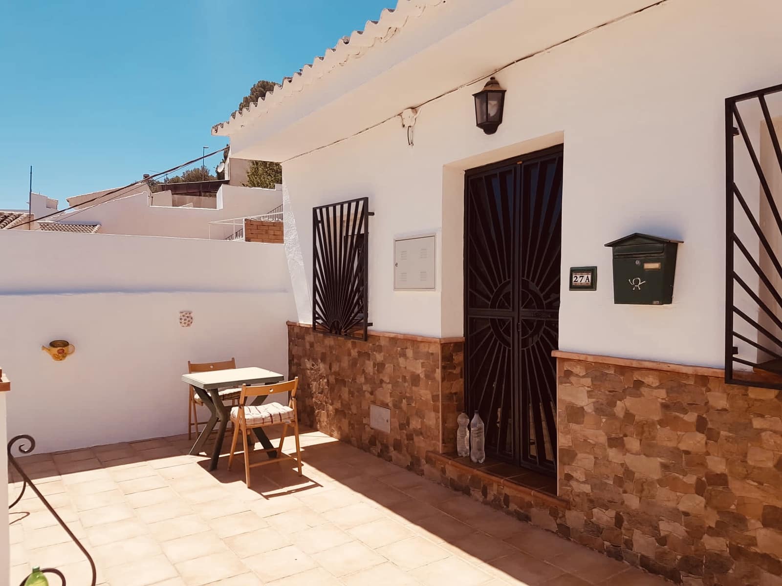 2 makuuhuone Omakotitalo myytävänä paikassa Villanueva del Trabuco mukana 
autotalli - 84 500 € (Ref: 9674848)