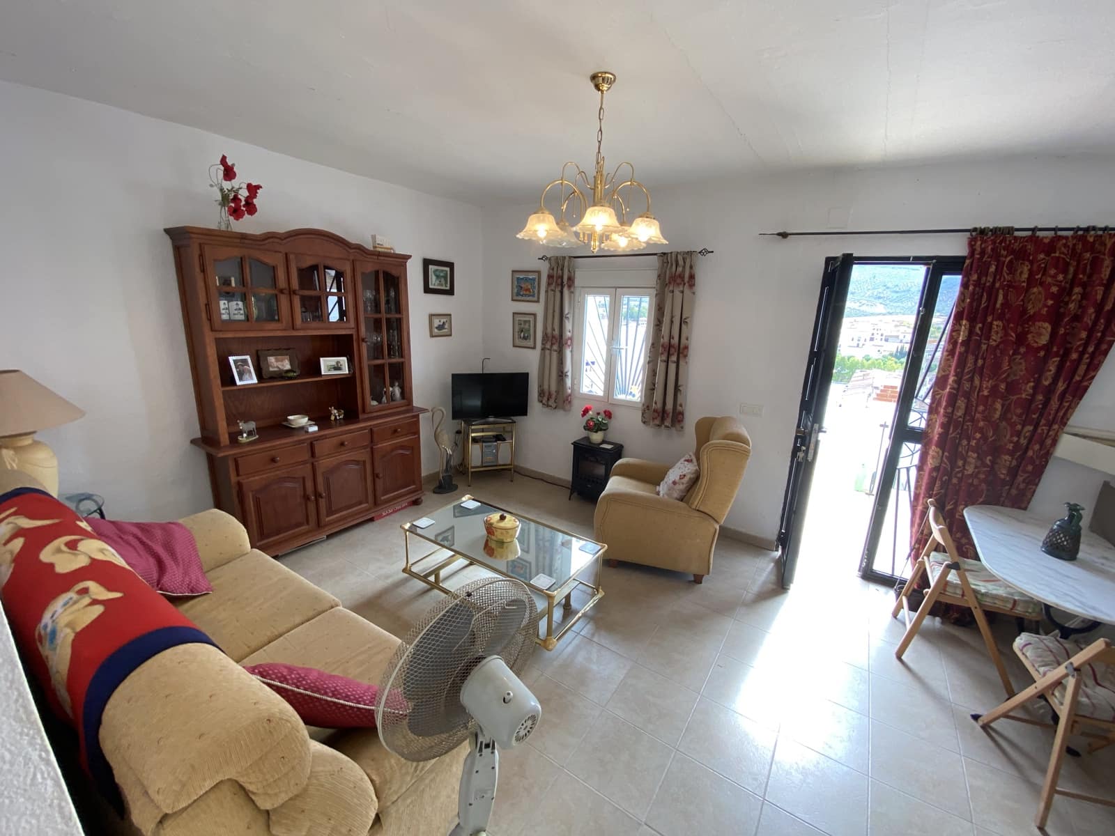 2 makuuhuone Omakotitalo myytävänä paikassa Villanueva del Trabuco mukana 
autotalli - 84 500 € (Ref: 9674848)