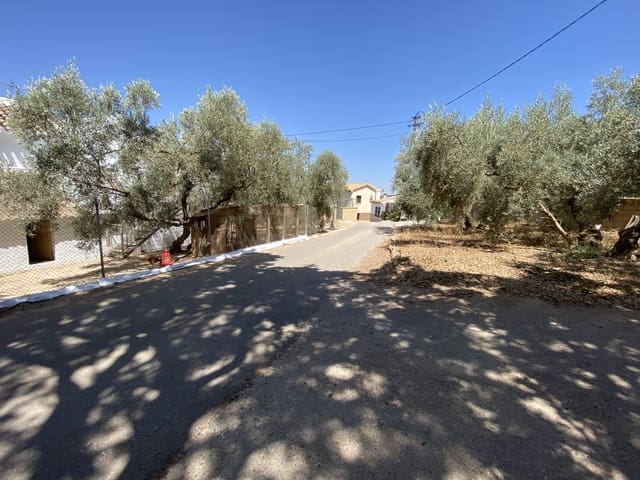 4 slaapkamer Finca/Landhuis te koop in Villanueva del Trabuco met garage - € 123.000 (Ref: 9674849)