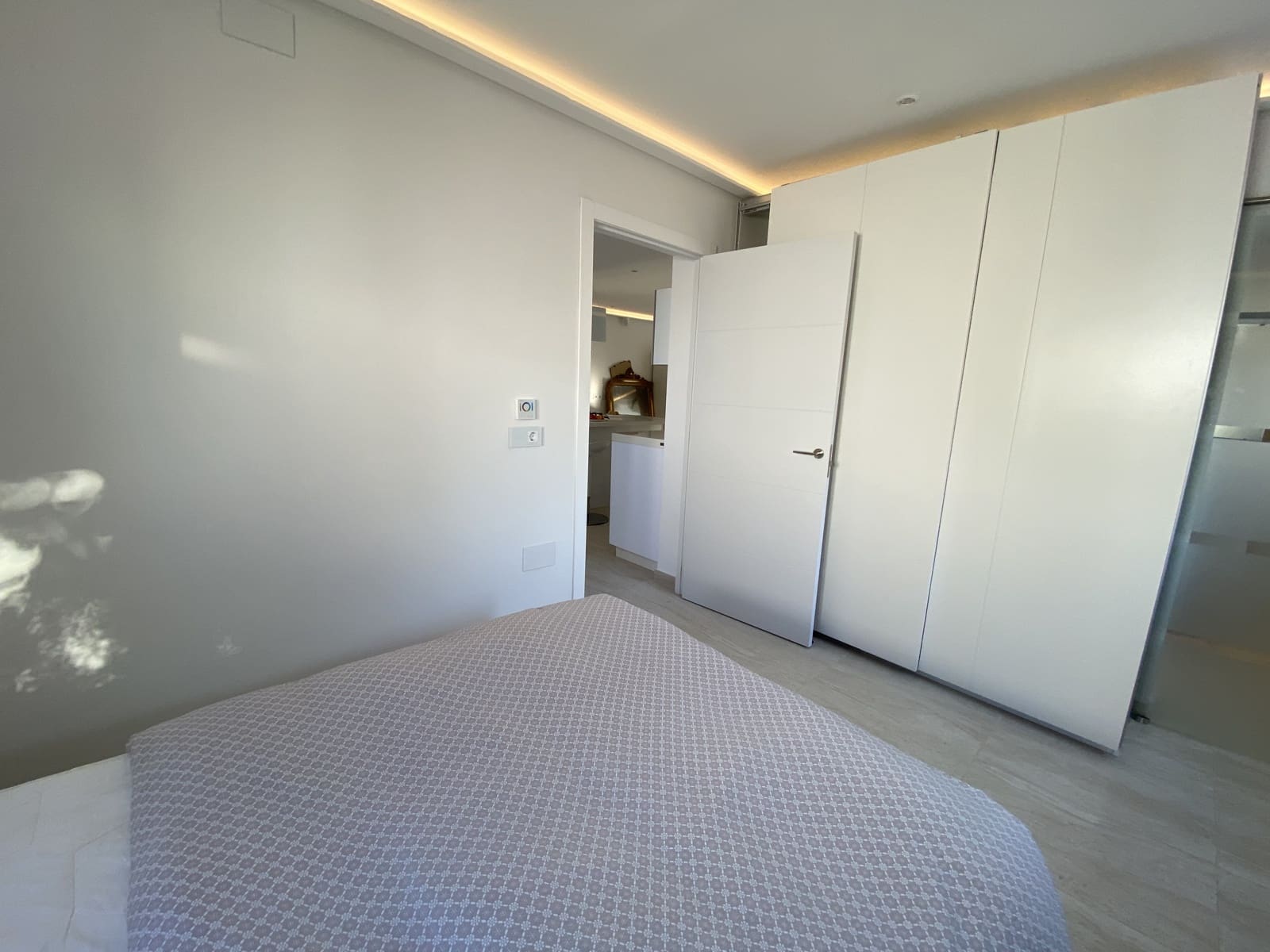 3 sypialnia Willa na sprzedaż w Marbella z basenem garażem - 999 950 € (Ref: 9674851)