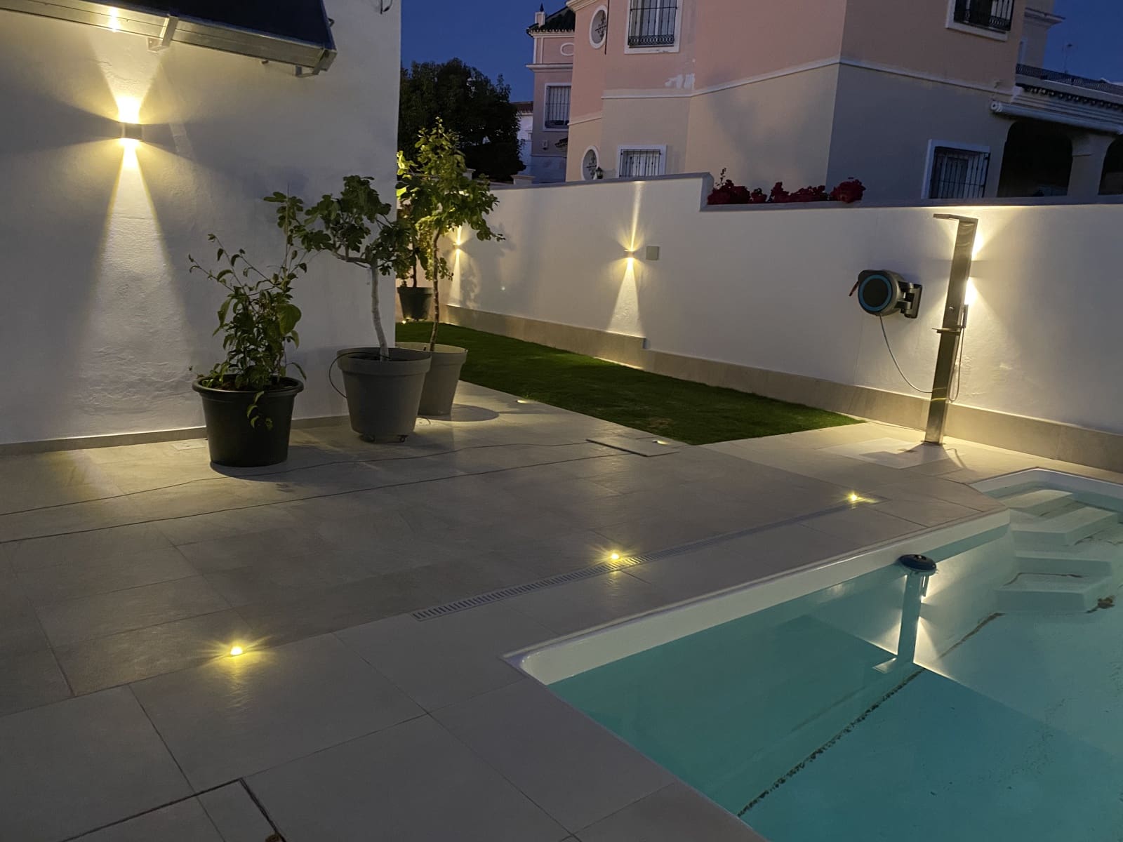 3 sypialnia Willa na sprzedaż w Marbella z basenem garażem - 999 950 € (Ref: 9674851)