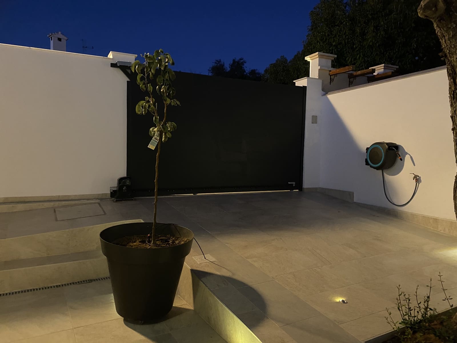 3 sypialnia Willa na sprzedaż w Marbella z basenem garażem - 999 950 € (Ref: 9674851)