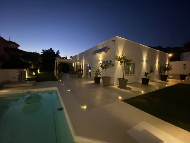 3 chambre Villa/Maison à vendre à Casco Antiguo, Marbella avec piscine garage - 999 950 € (Ref: 9674851)
