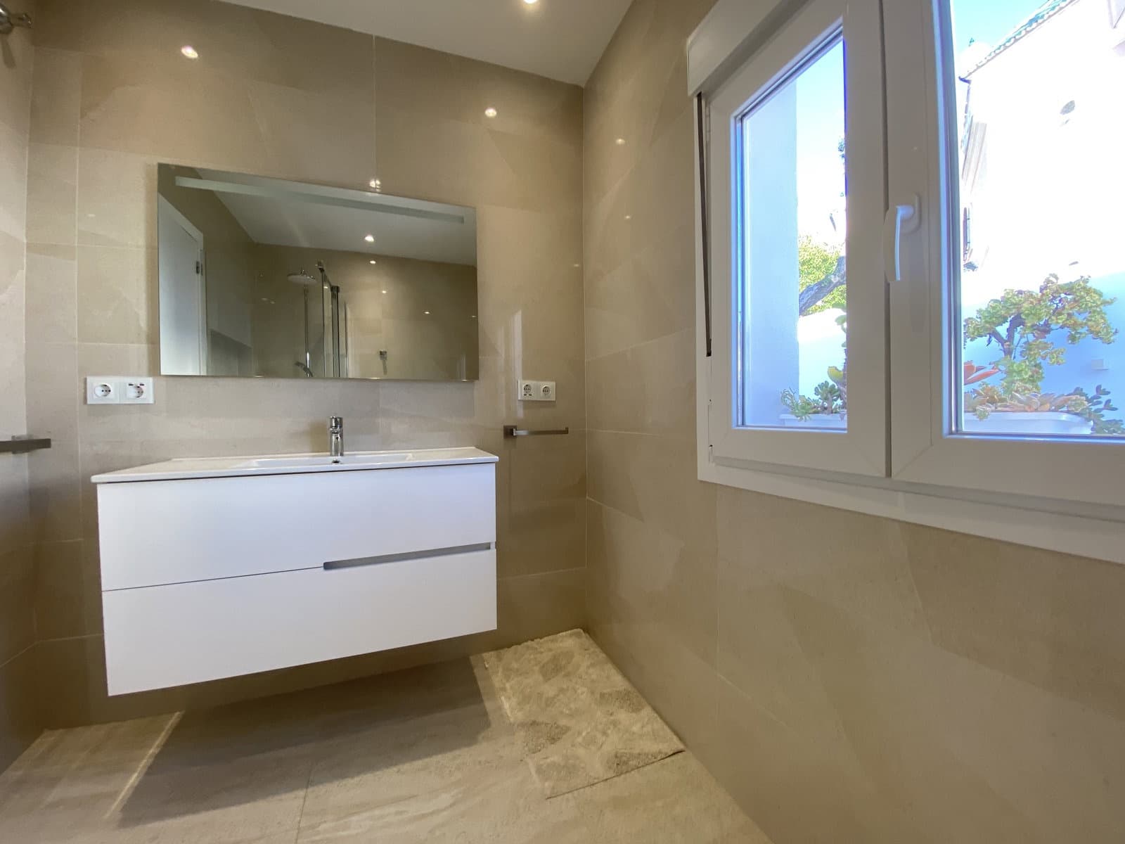3 chambre Villa/Maison à vendre à Marbella avec piscine garage - 999 950 € (Ref: 9674851)