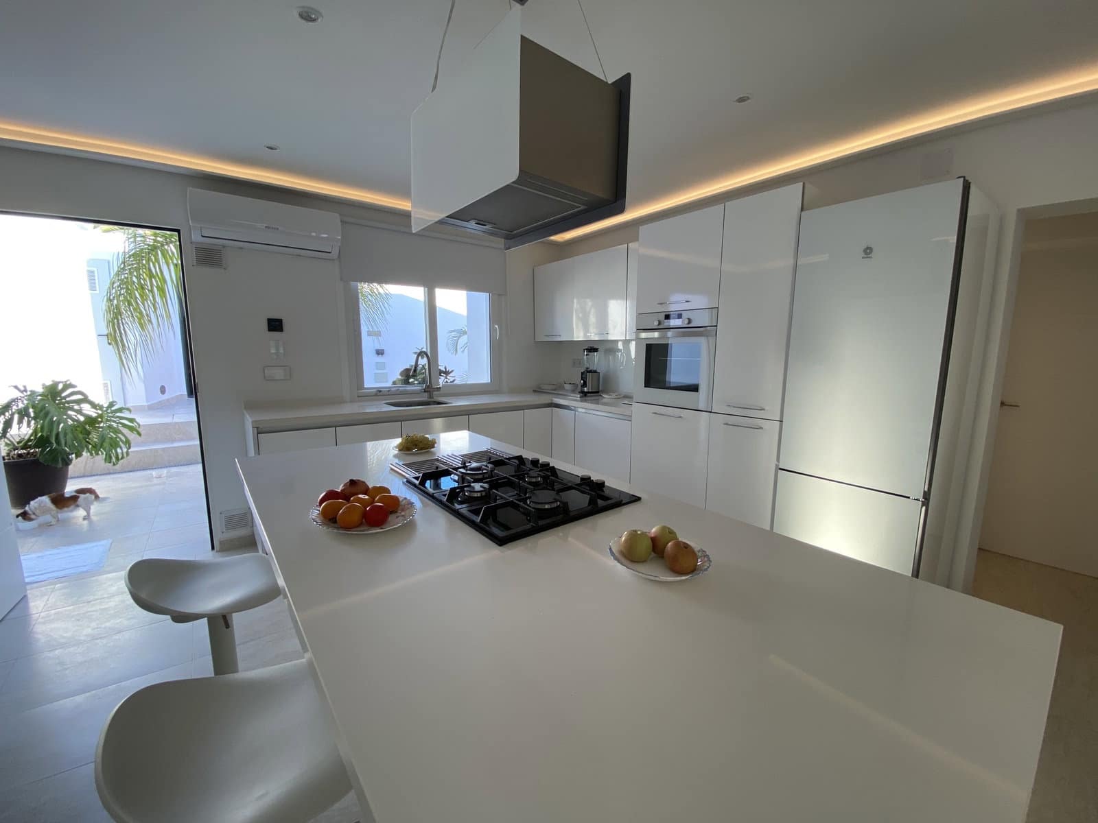 3 chambre Villa/Maison à vendre à Marbella avec piscine garage - 999 950 € (Ref: 9674851)