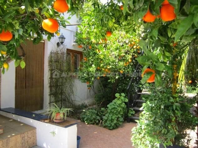 3 makuuhuone Omakotitalo myytävänä paikassa Villanueva del Trabuco mukana 
autotalli - 94 750 € (Ref: 9674852)