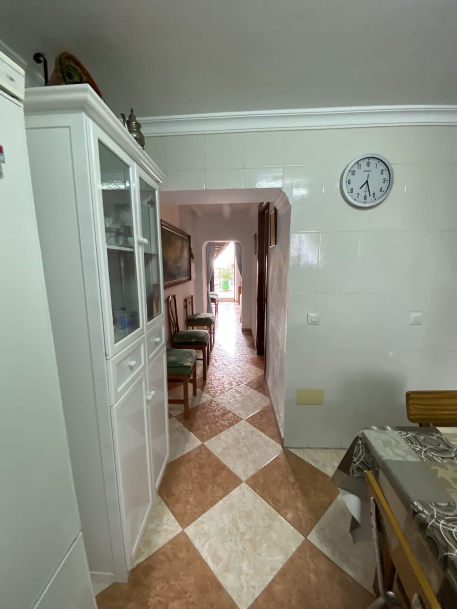 3 makuuhuone Omakotitalo myytävänä paikassa Villanueva del Trabuco mukana 
autotalli - 94 750 € (Ref: 9674852)