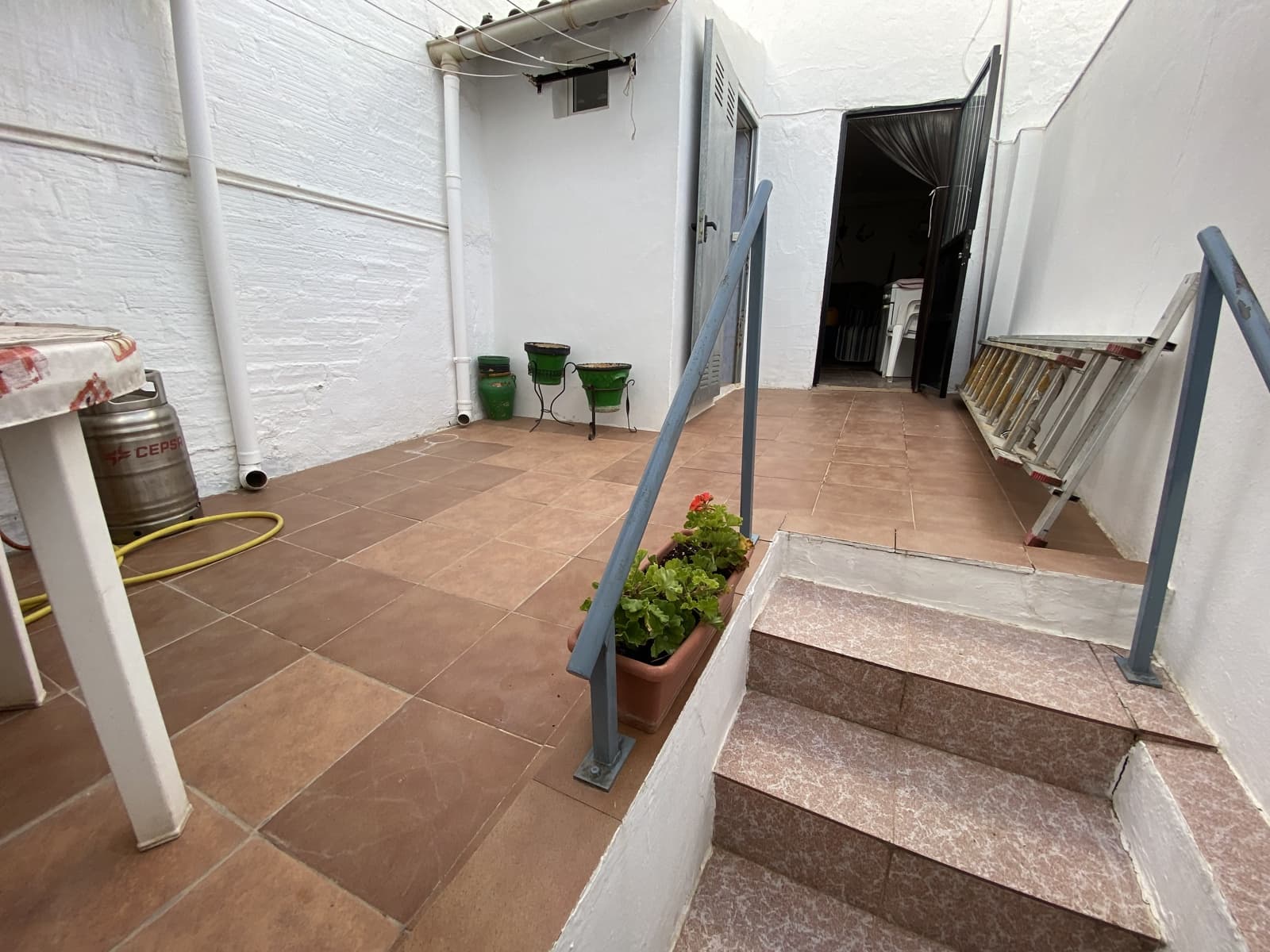 3 makuuhuone Omakotitalo myytävänä paikassa Villanueva del Trabuco mukana 
autotalli - 94 750 € (Ref: 9674852)