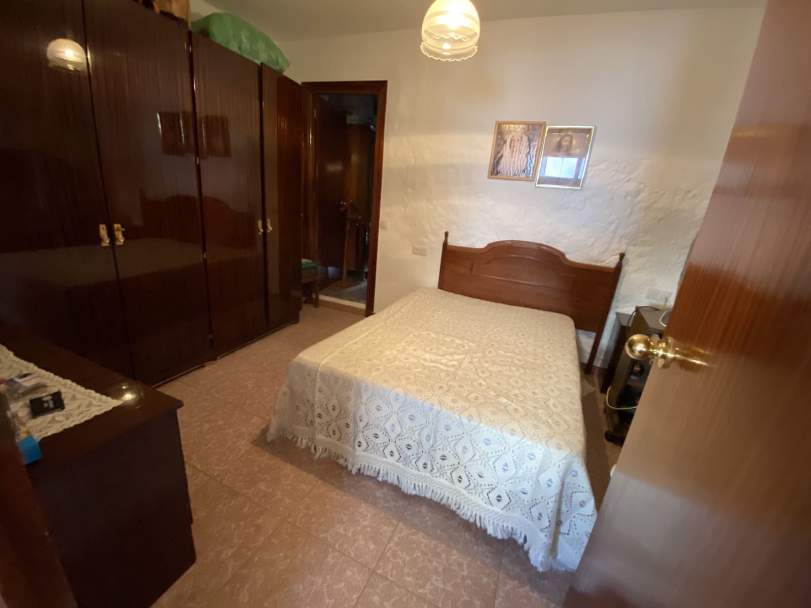 3 makuuhuone Omakotitalo myytävänä paikassa Villanueva del Trabuco mukana 
autotalli - 94 750 € (Ref: 9674852)