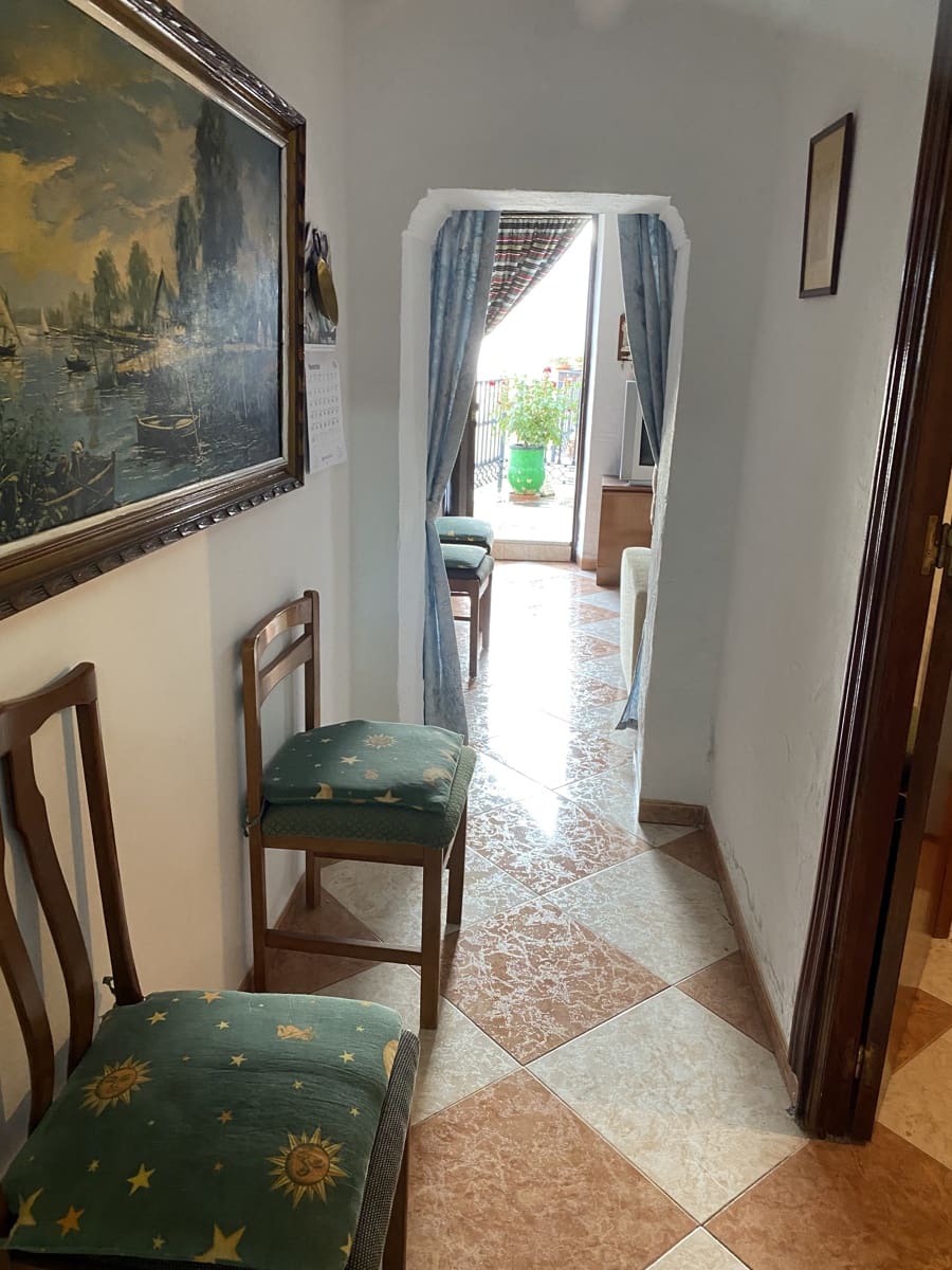 3 makuuhuone Omakotitalo myytävänä paikassa Villanueva del Trabuco mukana 
autotalli - 94 750 € (Ref: 9674852)