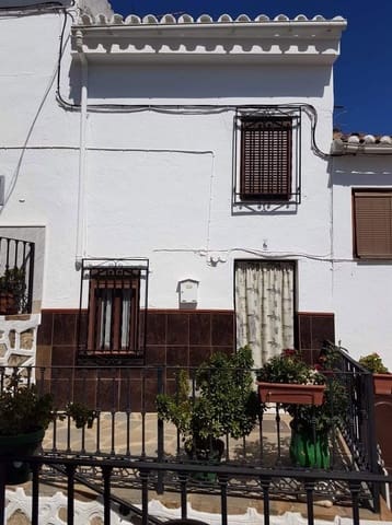 3 quarto Casa em Banda para venda em Villanueva del Trabuco com garagem - 74 995 € (Ref: 9674852)