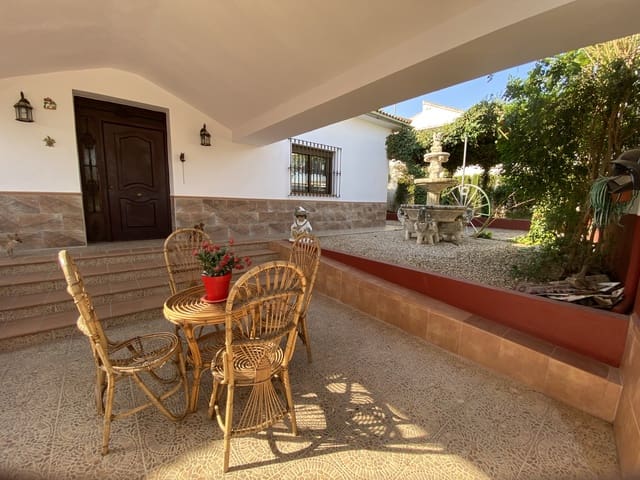 3 soveværelse Villa til salg i Villanueva de Algaidas med garage - € 189.995 (Ref: 9674853)