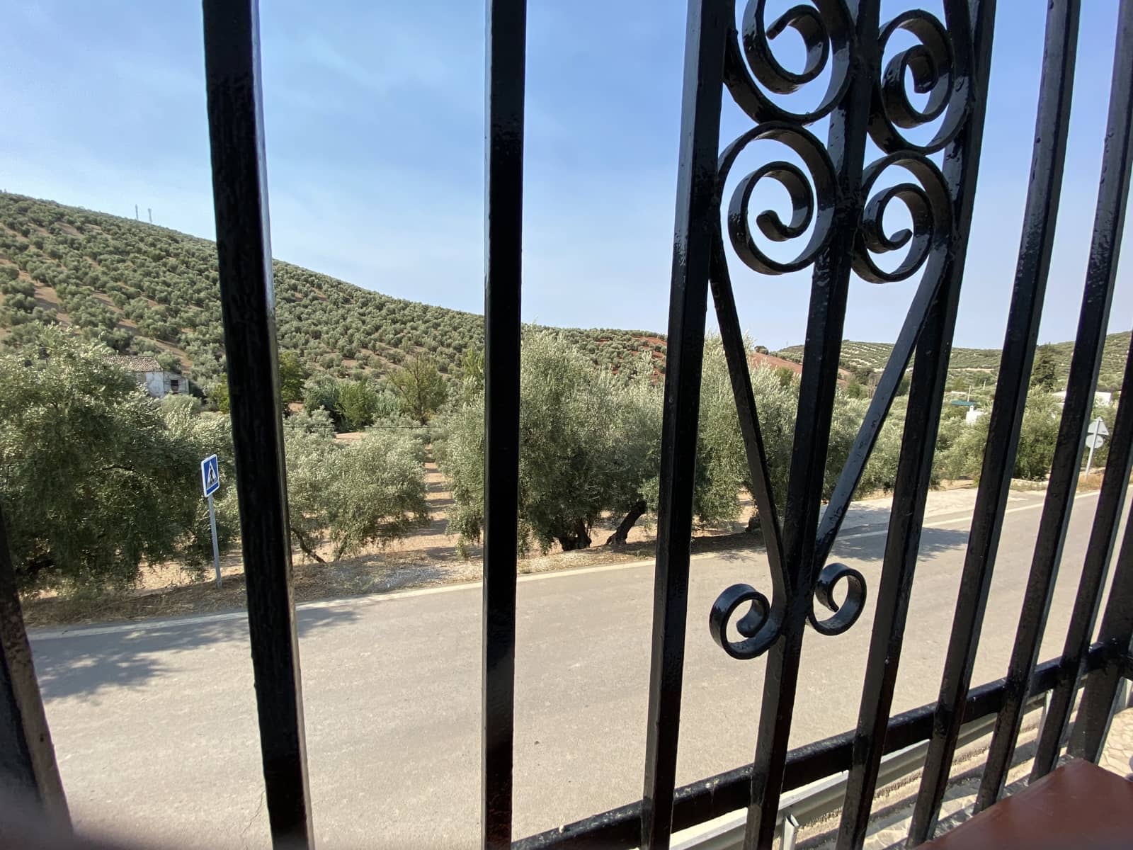 4 soveværelse Finca/Landehus til salg i Villanueva de Algaidas med garage - € 89.995 (Ref: 9674854)