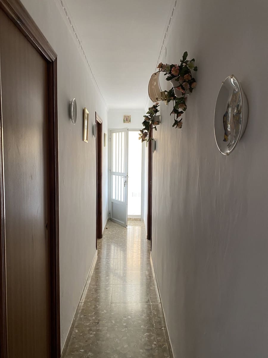 4 sypialnia Finka/Dom wiejski na sprzedaż w Villanueva de Algaidas z garażem - 89 995 € (Ref: 9674854)