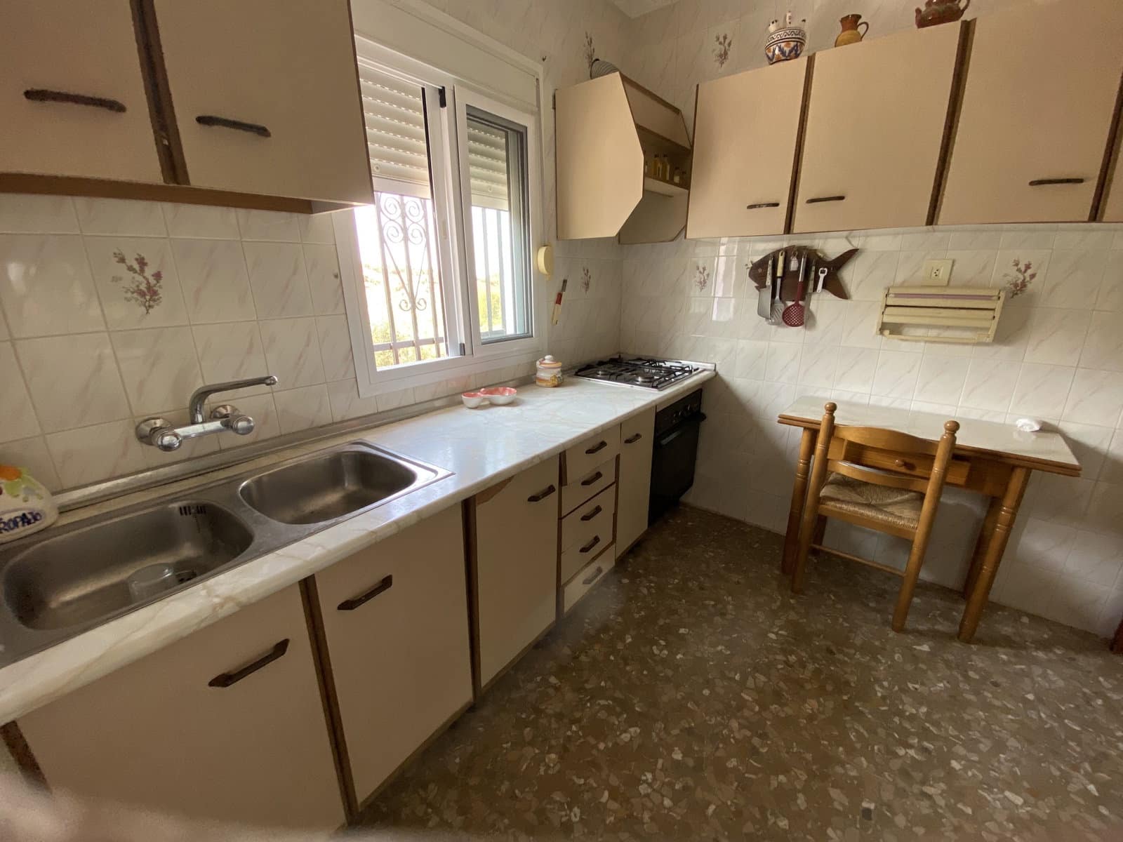 4 sypialnia Finka/Dom wiejski na sprzedaż w Villanueva de Algaidas z garażem - 89 995 € (Ref: 9674854)