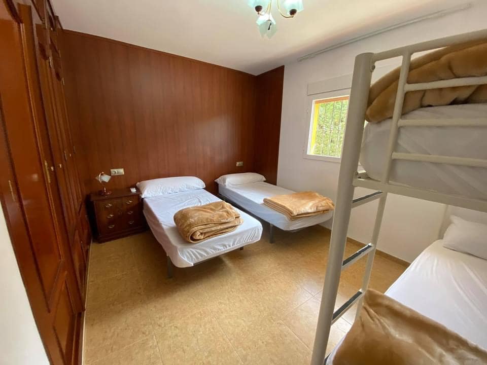 3 quarto Quinta/Casa Rural para venda em Villanueva de Tapia com piscina garagem - 184 750 € (Ref: 9674855)