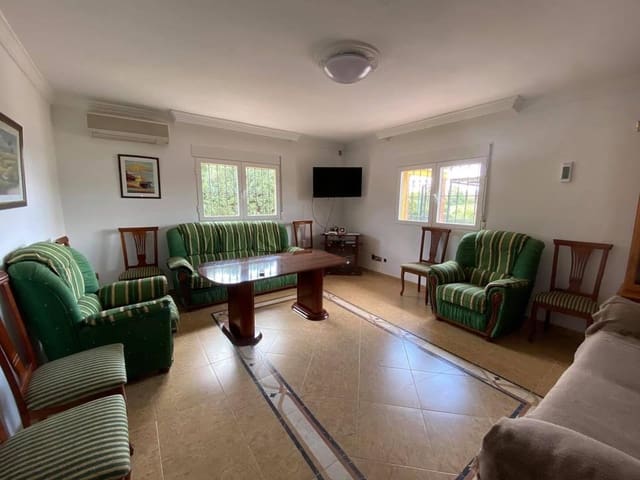 Finca/Casa Rural de 3 habitaciones en Villanueva de Tapia en venta con piscina garaje - 184.750 € (Ref: 9674855)
