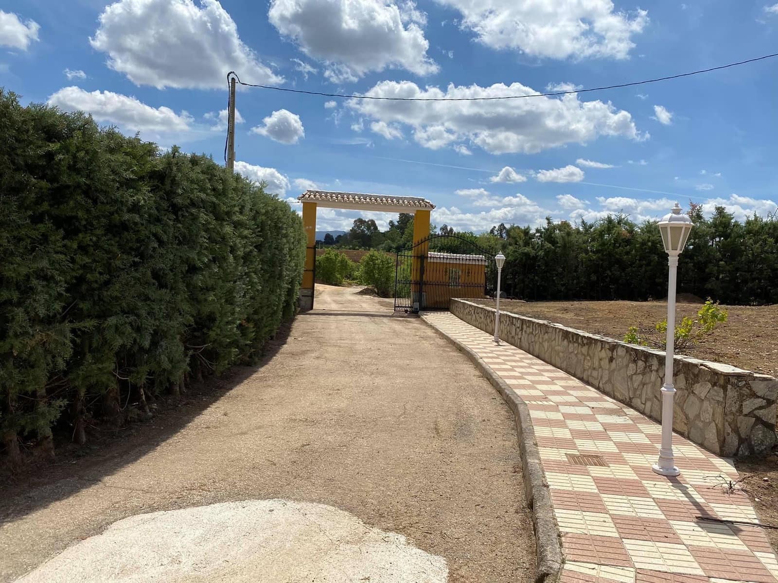 Finca/Casa Rural de 3 habitaciones en Villanueva de Tapia en venta con piscina garaje - 184.750 € (Ref: 9674855)
