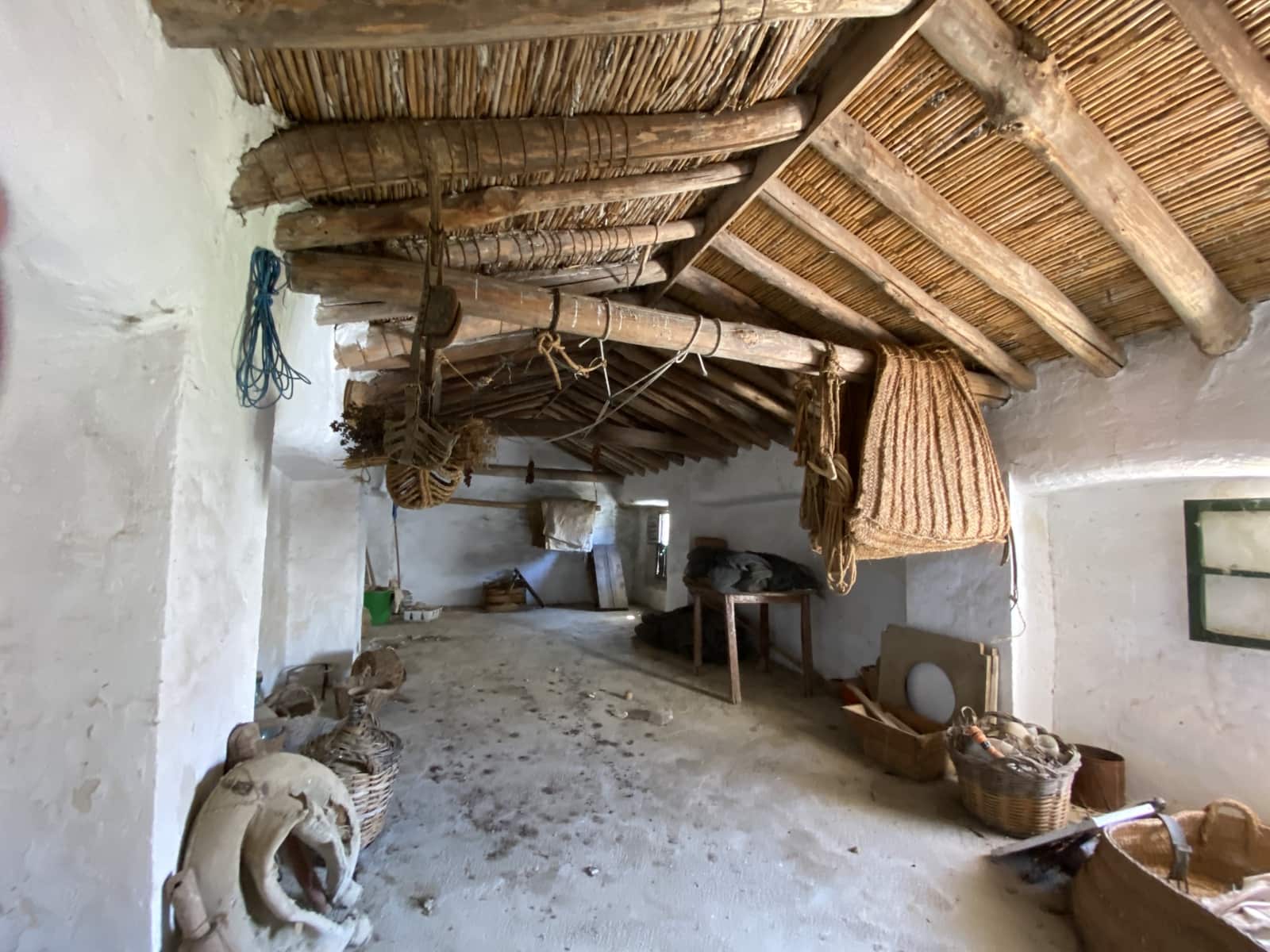 6 bedroom Finca/Country House for sale in Villanueva del Rosario with garage - € 299,000 (Ref: 9674856)