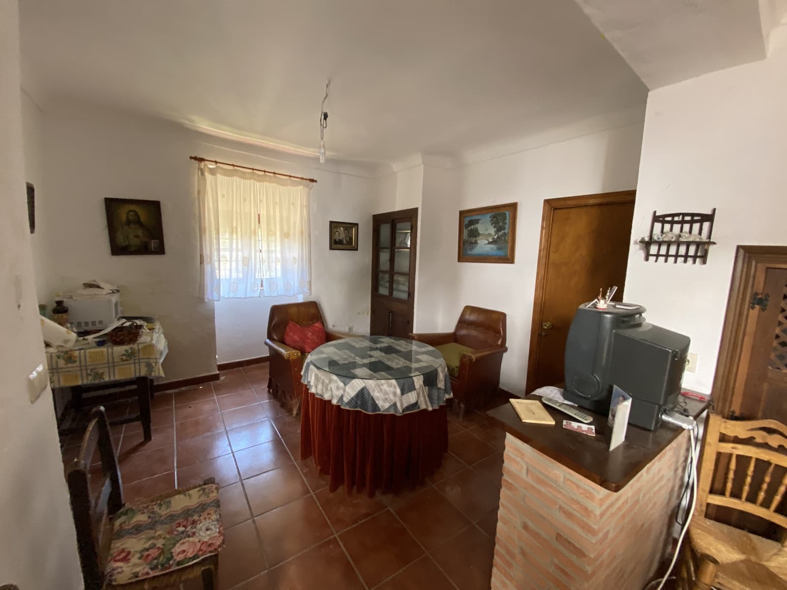 6 bedroom Finca/Country House for sale in Villanueva del Rosario with garage - € 299,000 (Ref: 9674856)