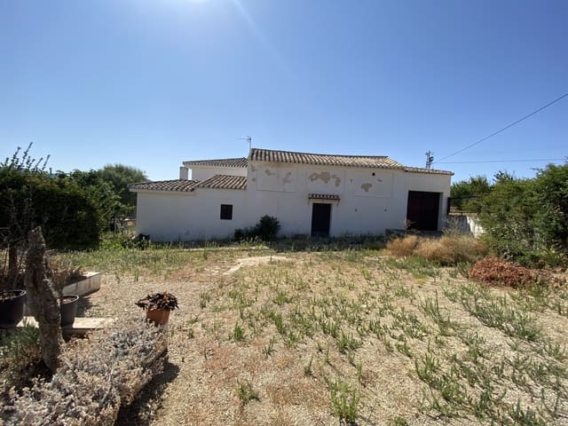 6 bedroom Finca/Country House for sale in Villanueva del Rosario with garage - € 299,000 (Ref: 9674856)