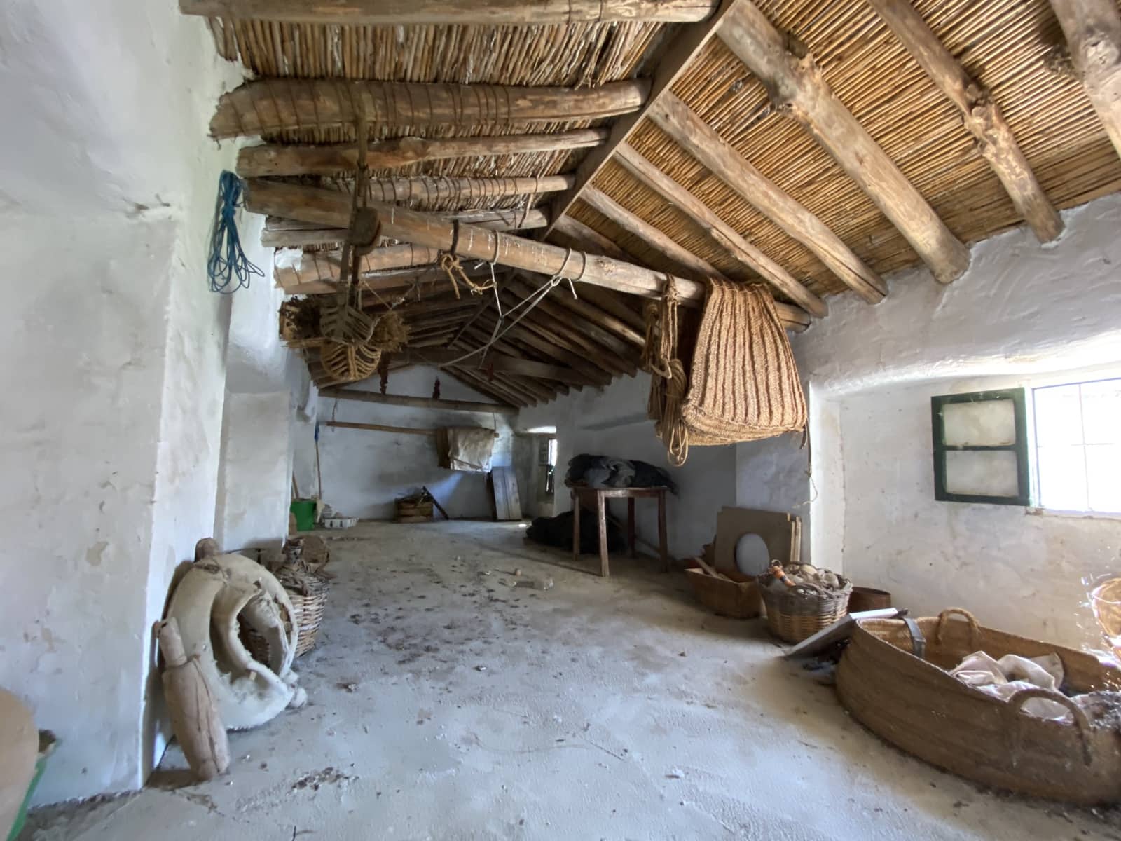 6 bedroom Finca/Country House for sale in Villanueva del Rosario with garage - € 299,000 (Ref: 9674856)