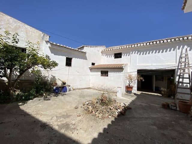6 slaapkamer Finca/Landhuis te koop in Villanueva del Rosario met garage - € 299.000 (Ref: 9674856)