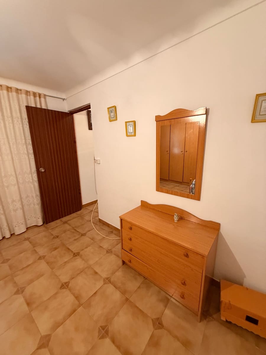 3 chambre Finca/Maison de Campagne à vendre à Villanueva de Algaidas avec piscine - 65 000 € (Ref: 9707499)