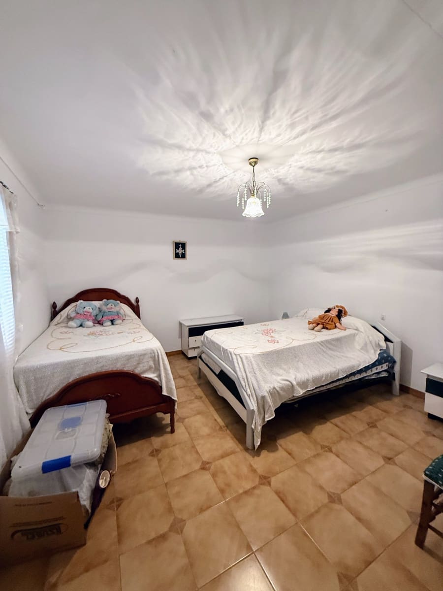 3 chambre Finca/Maison de Campagne à vendre à Villanueva de Algaidas avec piscine - 65 000 € (Ref: 9707499)