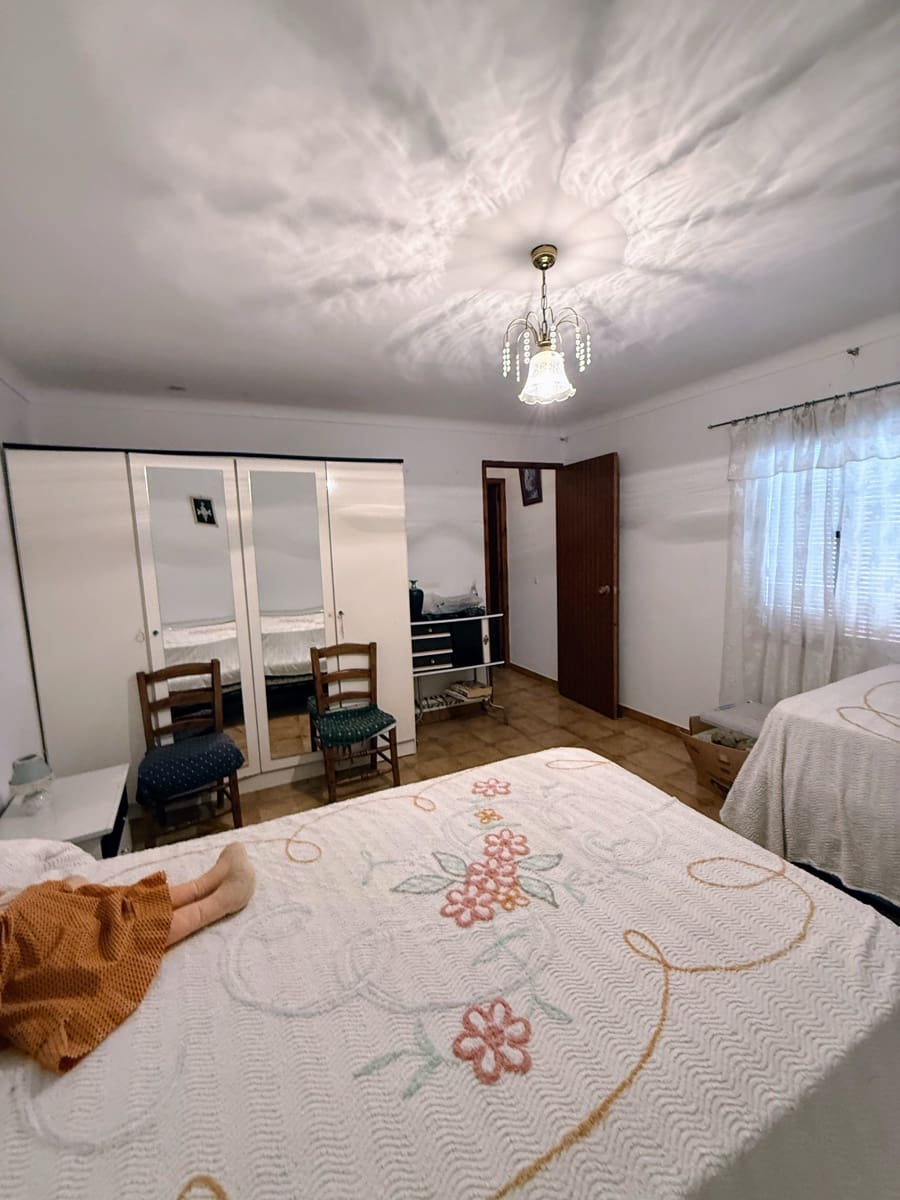 3 chambre Finca/Maison de Campagne à vendre à Villanueva de Algaidas avec piscine - 65 000 € (Ref: 9707499)