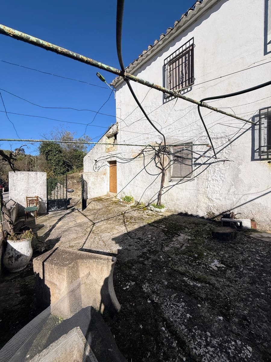 3 chambre Finca/Maison de Campagne à vendre à Villanueva de Algaidas avec piscine - 65 000 € (Ref: 9707499)