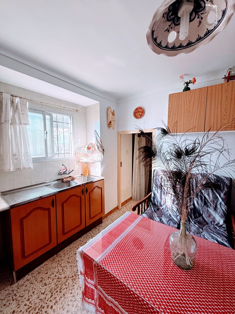 3 chambre Finca/Maison de Campagne à vendre à Villanueva de Algaidas avec piscine - 65 000 € (Ref: 9707499)