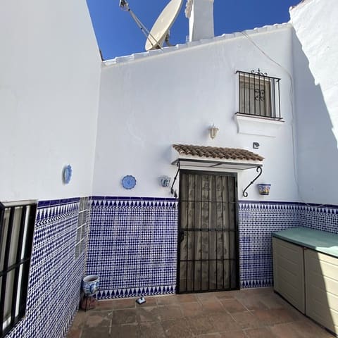 3 chambre Finca/Maison de Campagne à vendre à Villanueva del Trabuco avec garage - 155 750 € (Ref: 9835256)