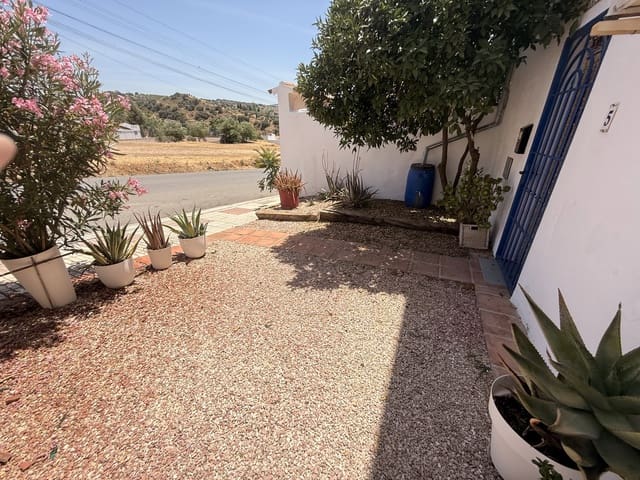 2 quarto Quinta/Casa Rural para venda em Villanueva de Algaidas com piscina garagem - 89 995 € (Ref: 9915044)