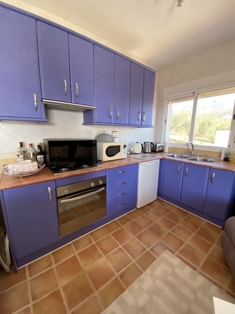 5 slaapkamer Villa te koop in Villanueva del Trabuco met zwembad garage - € 390.000 (Ref: 9955643)