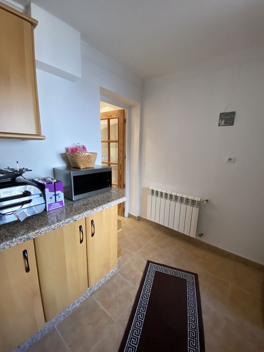 5 slaapkamer Villa te koop in Villanueva del Trabuco met zwembad garage - € 390.000 (Ref: 9955643)