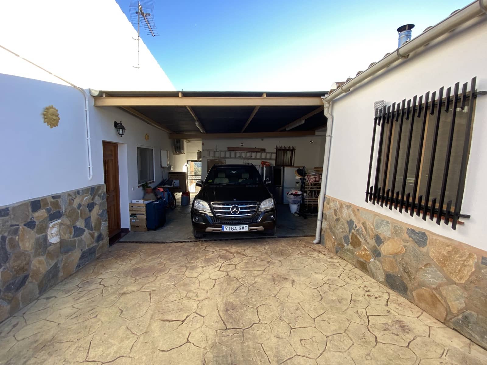 5 slaapkamer Villa te koop in Villanueva del Trabuco met zwembad garage - € 390.000 (Ref: 9955643)
