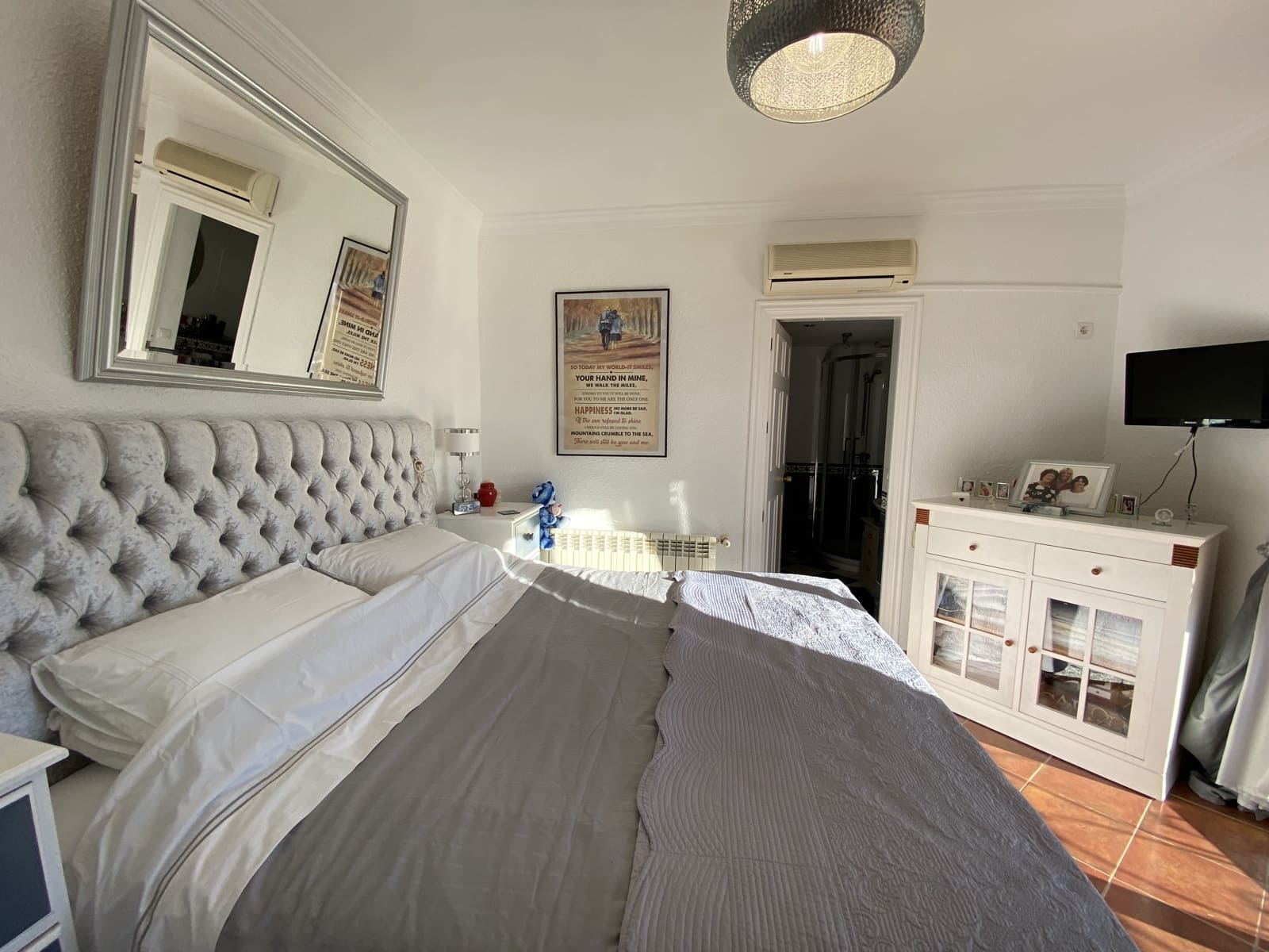5 slaapkamer Villa te koop in Villanueva del Trabuco met zwembad garage - € 390.000 (Ref: 9955643)