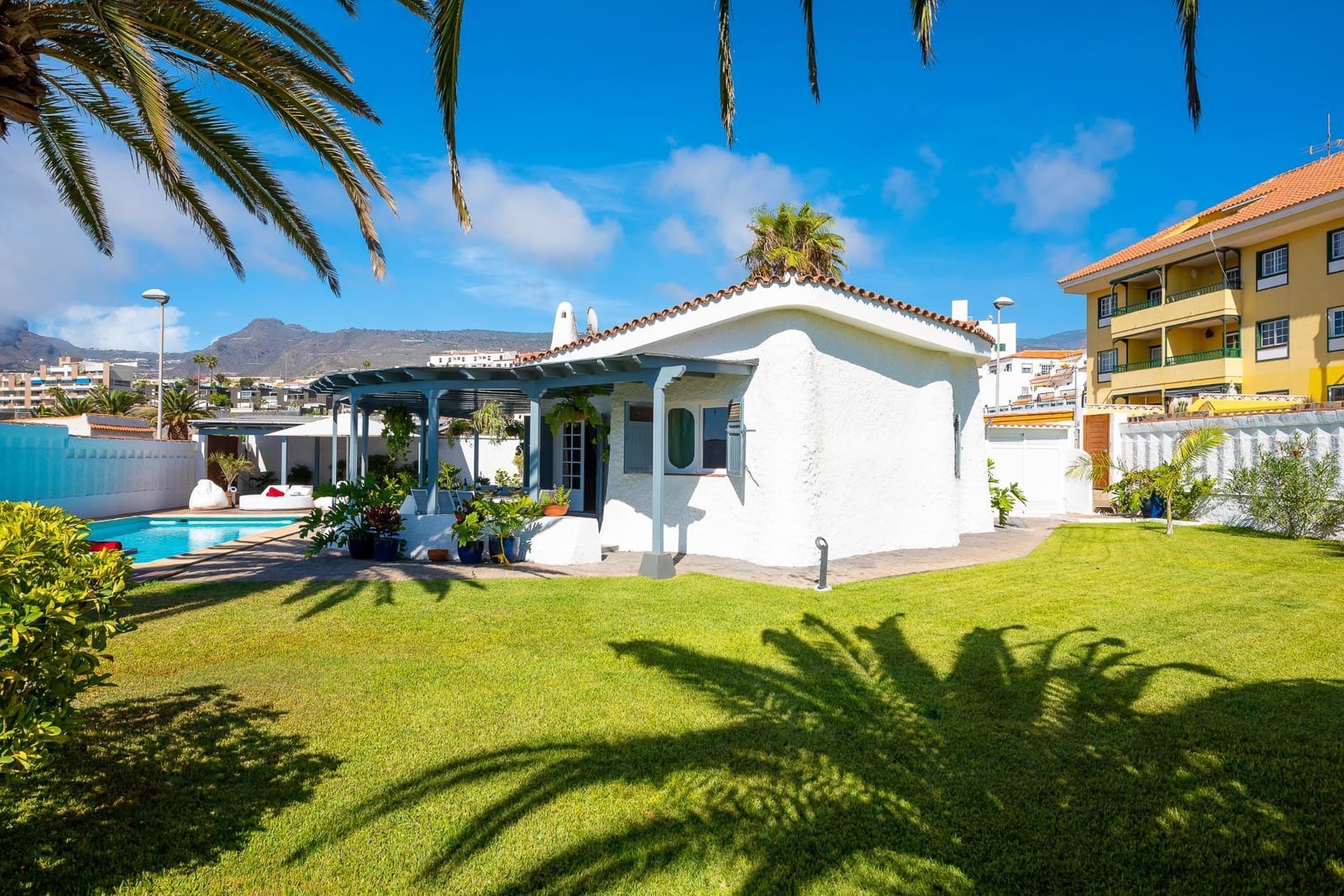 3 camera da letto Villa da affittare in Guia de Isora con piscina - 4.500 € (Rif: 10094224)