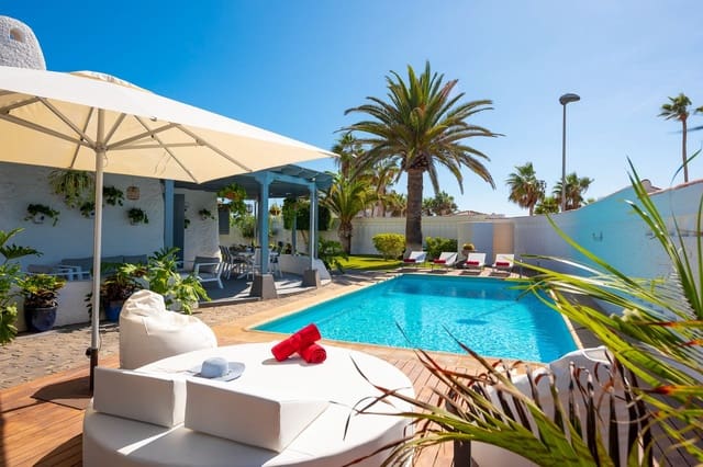 3 camera da letto Villa da affittare in Guía de Isora con piscina - 4.500 € (Rif: 10094224)