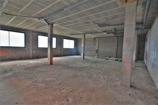 Erhverv til salg i Arona - € 171.000 (Ref: 5247657)