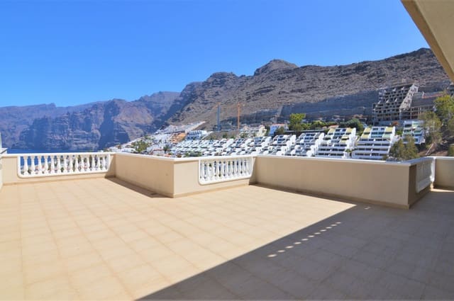 Apartamento de 3 habitaciones en Los Gigantes, Santiago del Teide en venta con piscina garaje - 545.000 € (Ref: 5248373)