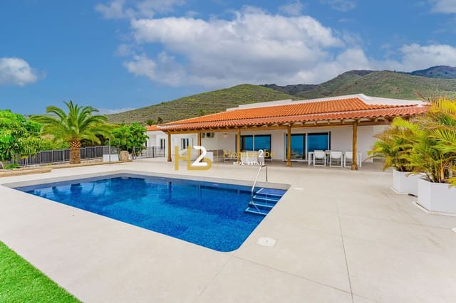 6 sovrum Villa till salu i Adeje med pool garage - 2 850 000 € (Ref: 6300807)