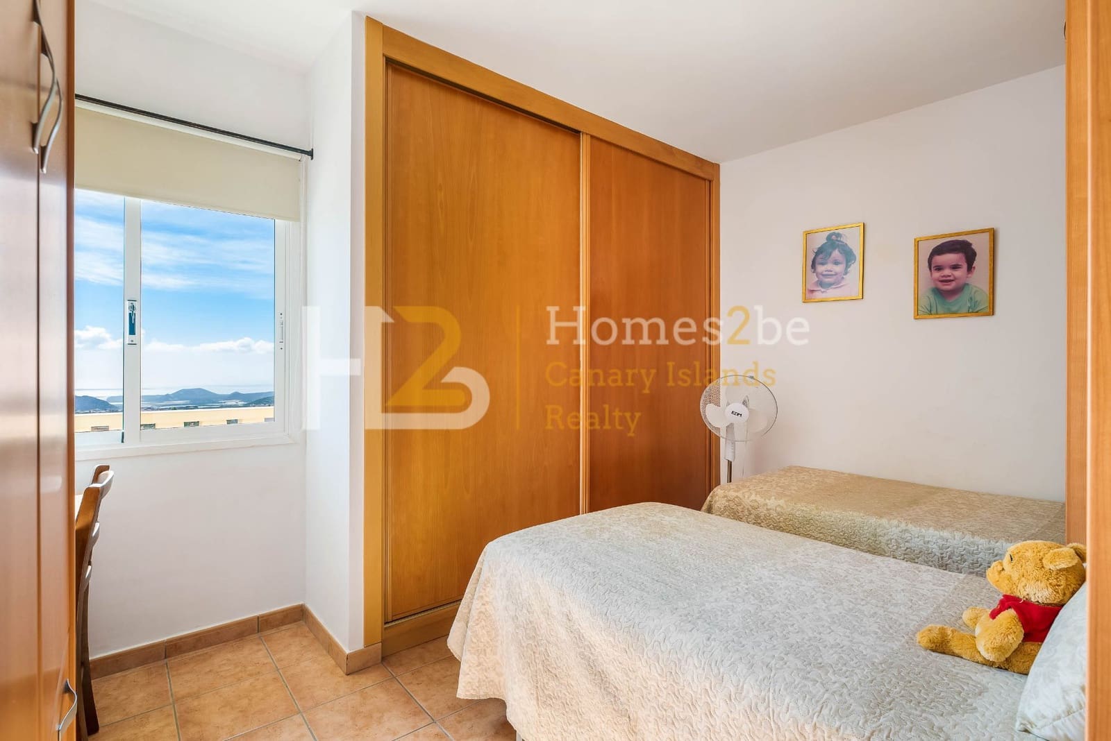 Commercial for sale in Arona with garage - € 1,250,000 (Ref: 7310650)