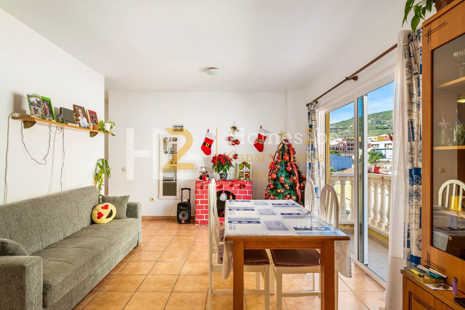 Commercial for sale in Arona with garage - € 1,250,000 (Ref: 7310650)