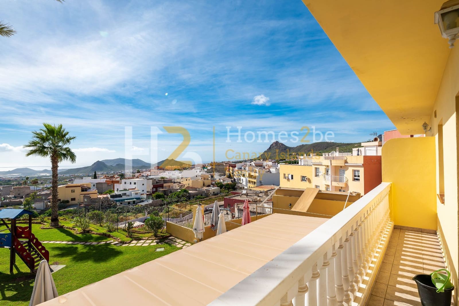 Commercial for sale in Arona with garage - € 1,250,000 (Ref: 7310650)