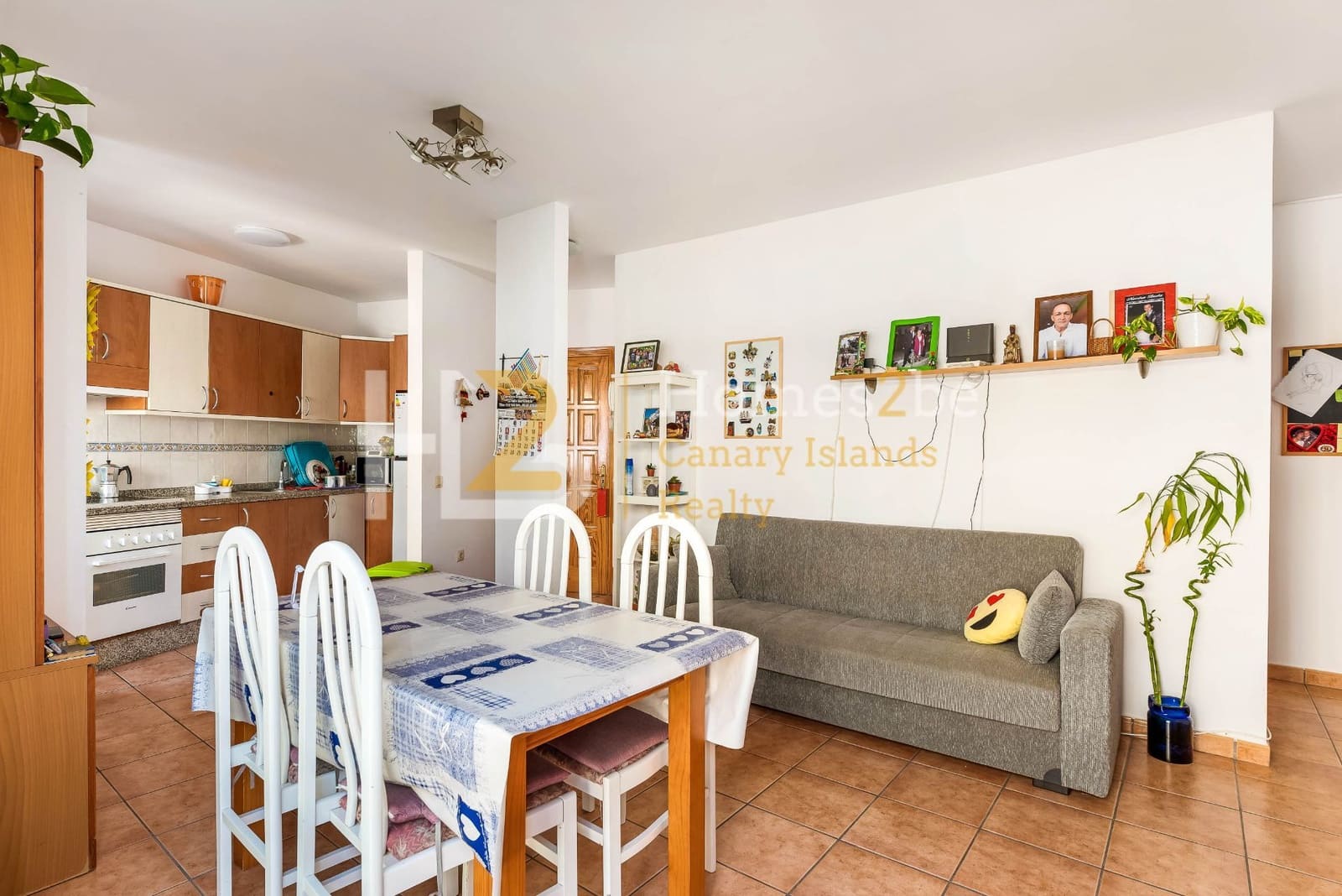 Commercial for sale in Arona with garage - € 1,250,000 (Ref: 7310650)