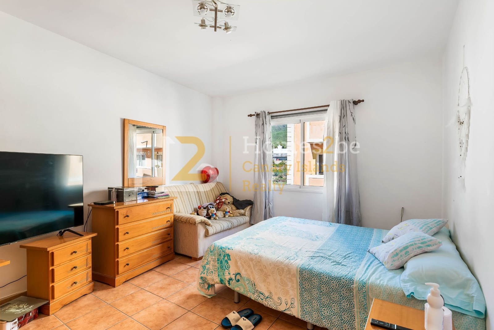 Commercial for sale in Arona with garage - € 1,250,000 (Ref: 7310650)