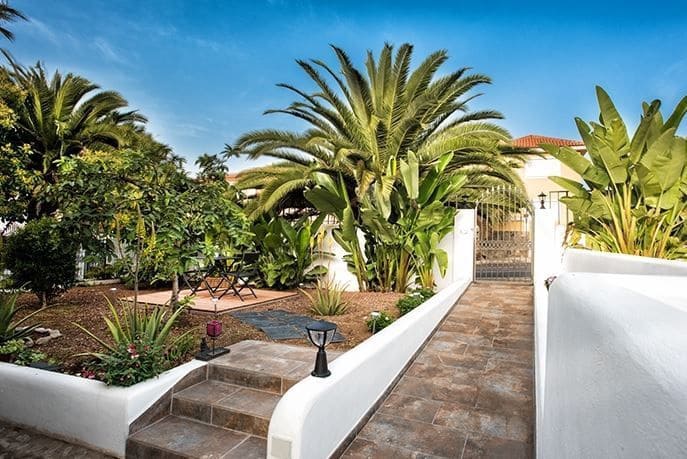 7 soveværelse Villa til salg i Los Realejos med swimmingpool garage - € 850.000 (Ref: 7602344)